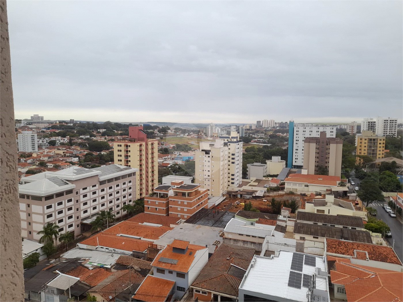Apartamento Mobiliado para Venda e Locação no Edifício Annelise - São Carlos