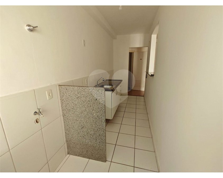 Apartamento com 3 Dormitórios sendo 1 Suíte no Jardim Paraíso – Conforto e Excelente Localização, próximo a Santa Casa