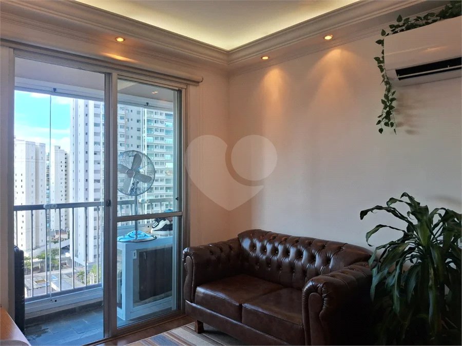 APARTAMENTO A VENDA SEMI MOBILADO A VENDA NA VILA LEOPOLDINA