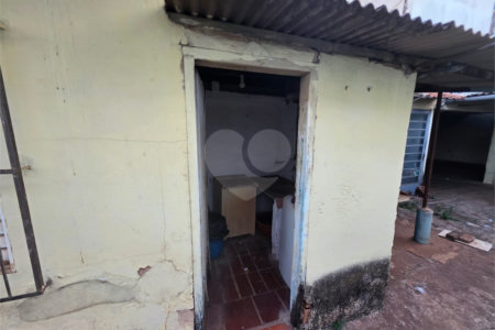 Casa para reforma terreno de 300 m²