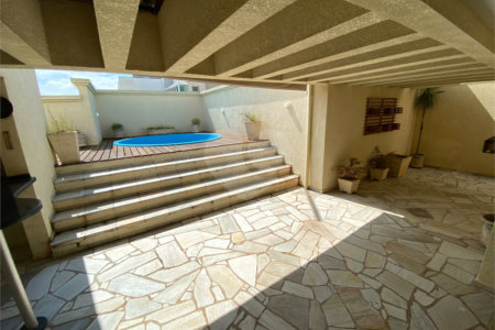 Apartamento Duplex no Condomínio Giardino de Rovello