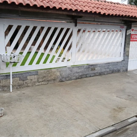 Casa à venda com 2 quartos, sendo 1 suíte,  em Vista Linda, Bertioga, SP