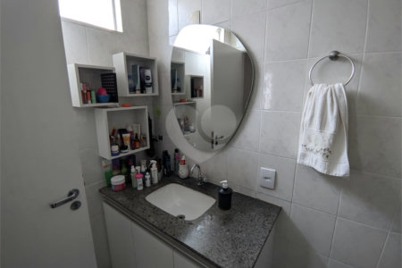 Casa com 3 dormitórios no Jardim Nova Santa Paula