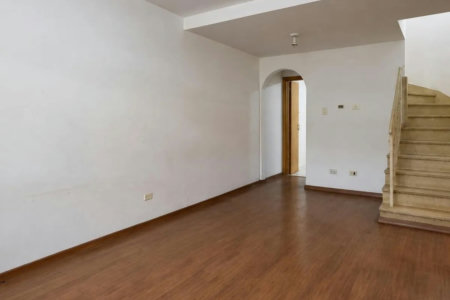 Sobrado à venda com 4 quartos em Jardim Trussardi, São Paulo - SP