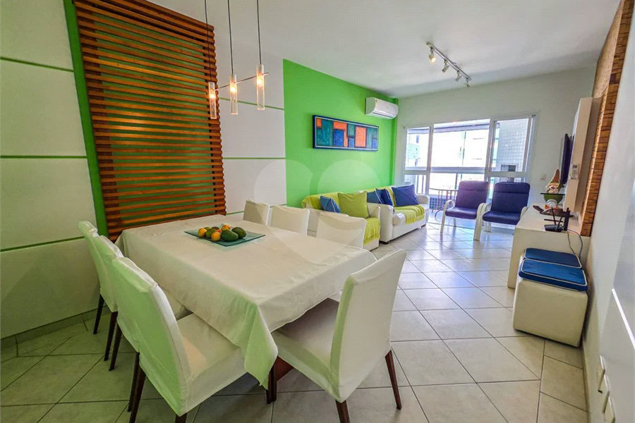 Apartamento à venda com 2 quartos, sendo 1 suíte, em Riviera de São Lourenço, Bertioga, SP