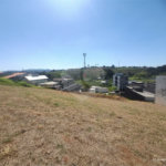 Terreno em Atibaia com 195 metros, pronto para construir, ao lado de supermercado e diversos comércios