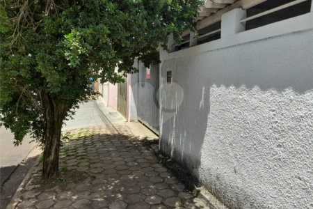 Casa à Venda no Bairro Boa Vista-São Carlos/SP
