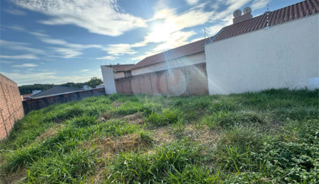 Terreno à venda em Jardim Embaré, São Carlos, SP