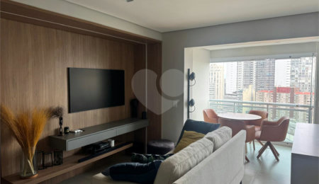 Apartamento à venda ou para alugar com 2 quartos, sendo 1 suíte,  no Centro, São Paulo, SP
