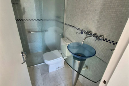 Apartamento para venda em Moema com 2 quartos, sendo 1 suíte, 1 vaga, 62 m²