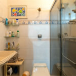 Casa a venda no Planalto Paulista, 2 suítes, 4 vagas, 230 m², quintal e localização privilegiada