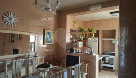 Casa à venda com 4 quartos, sendo 2 suítes,  no Centro, São Carlos, SP