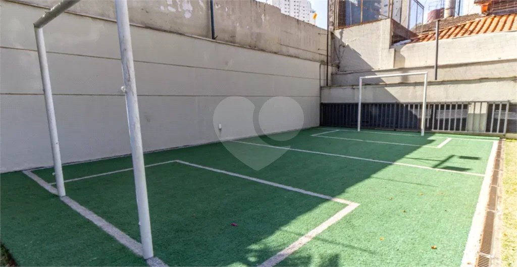 Apartamento à venda na Moóca, 68m², 2 dormitórios, 1 suíte, 1 vaga, ar condicionado, varanda, lazer completo