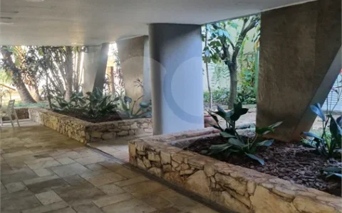 Apartamento 45m2 com 2 dormitórios e vaga no Jardins