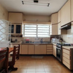 Casa na Vila Monte Alegre com 330m²