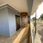 Casa no Jardim Hikare