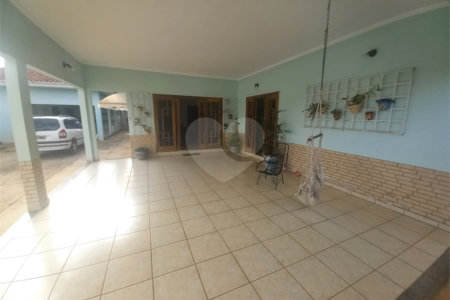 Casa Térrea.