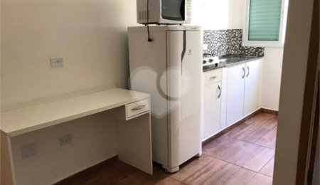 Apartamento para alugar com 1 quarto em Bangú, Santo André, SP