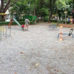 Casa no Butantâ com jardim e piscina