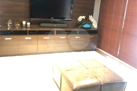 Condomínio Luzes da Mooca Apartamento 204 m² 4 suítes 4 vagas Condominio Clube.