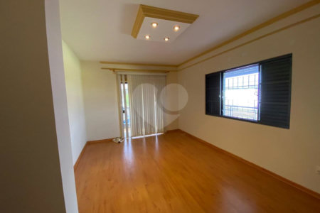 Casa no Jardim Hikare