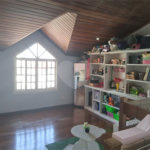 Casa à Venda na Vila Rosália | 4 Dorms, Área Gourmet e Rua Sem Saída