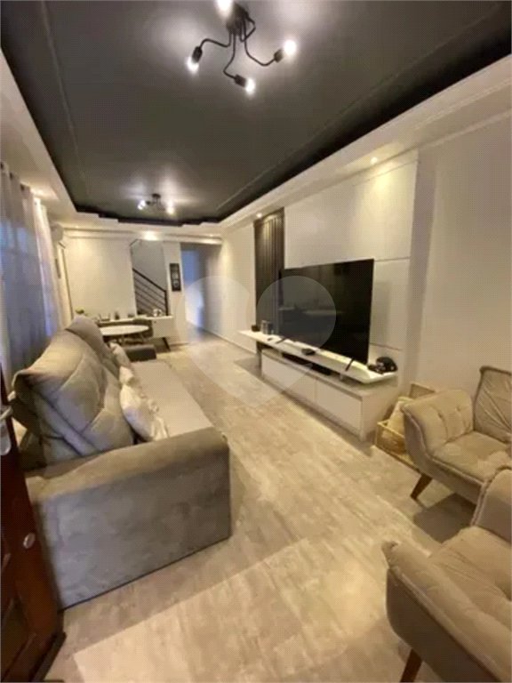 CASA A VENDA NO VISTA LINDA, 3 DORMITORIOS, 2 BANHEIROS, 2 VAGAS, SÃO JOSÉ DOS CAMPOS/SP.