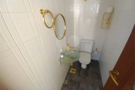 Casa Térrea na XV de Novembro .