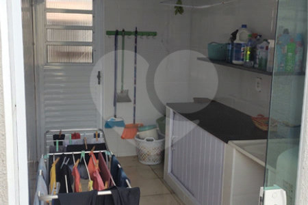 casa com area de lazer a venda
