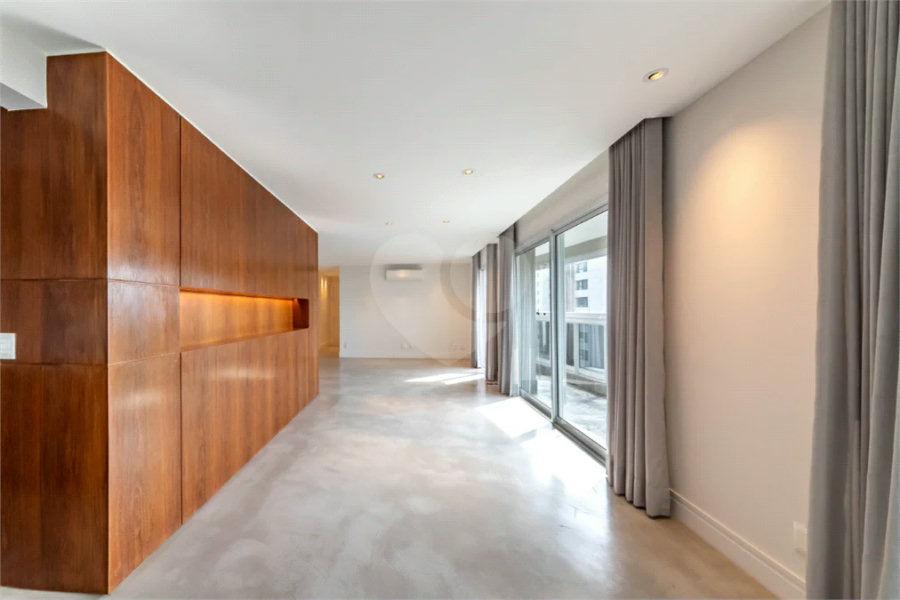 Vila Clementino - 161 m² | 2 dormitórios, com possibilidade de 3 | suíte master | 3 vagas | depósito
