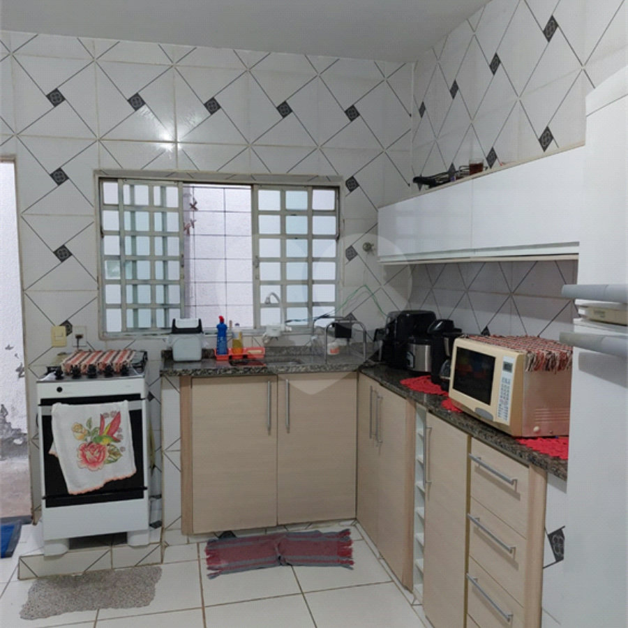 CASA A VENDA NO JARDIM MARIANA, 2 DORMITORIOS, 1 BANHEIRO, 1 VAGA, SÃO JOSÉ DOS CAMPOS/SP.