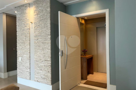 Vista definitiva para o verde, varanda gourmet integrada e um dos apartamentos mais exclusivos da Vila Mariana