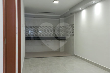 Excelente apartamento à venda, 2 quartos, ao lado do metrô Guilhermina-Esperança