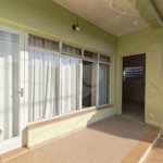 Casa Térrea Charmosa e Espaçosa na Vila Prado: Conforto, Praticidade e Próxima ao Centro!