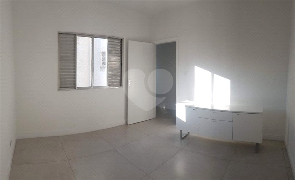 Apartamento com dois dormitórios na Bela Vista