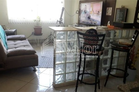 Apartamento no Romeu Santini .