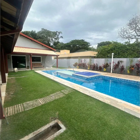 Casa térrea à venda com permuta no Condomínio São Joaquim, Vinhedo-SP.