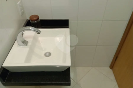 Apartamento à venda no Jabaquara com 2 quartos e 1 vaga