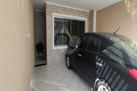 Sobrado com 125m² , 3 dormitórios , sendo 1 suíte , 2 vagas de garagem , à venda no Bosque da Saúde.
