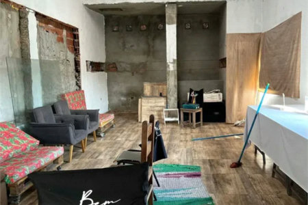 Oportunidade no Jardim Suína - Casa Espaçosa e Bem Localizada 3 quartos co vaga