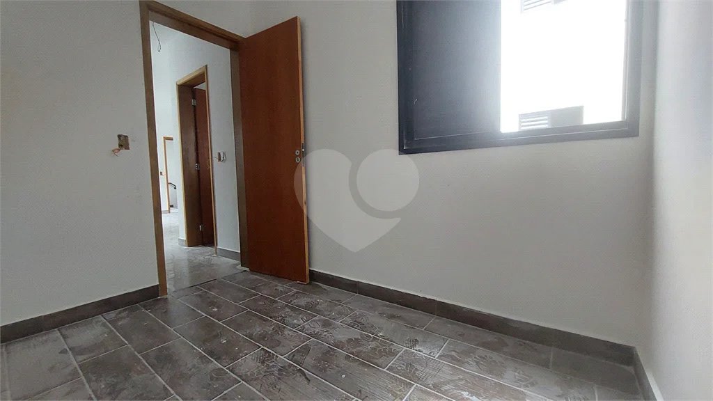 CONDOMINIO RESIDENCIAL COM 2 DORMITÓRIOS A 300 METROS DA FUTURA ESTAÇÃO ORFANATO DO METRO.