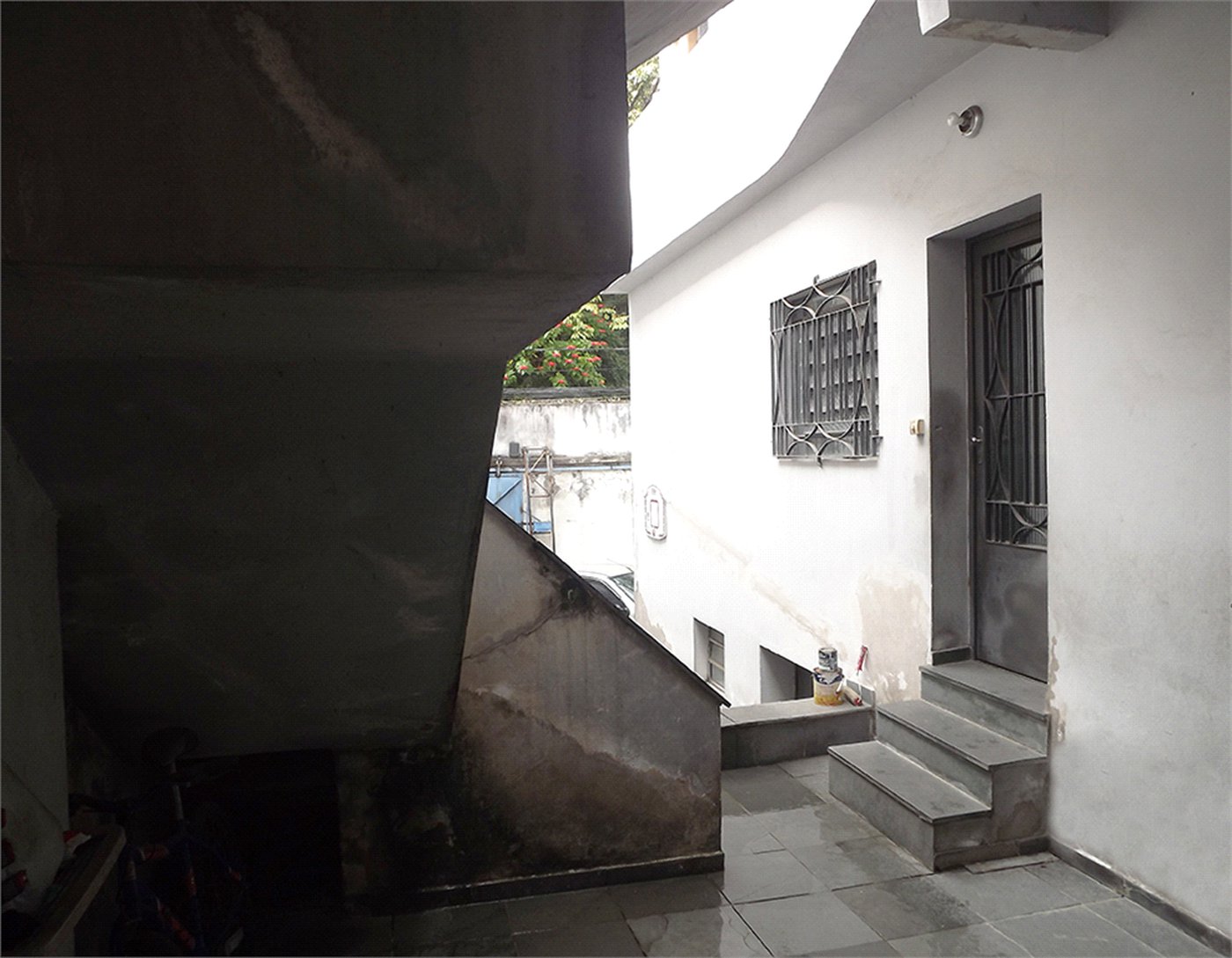 Casa de 318m2 com 2 suítes e 3 vagas à venda na Bela Vista