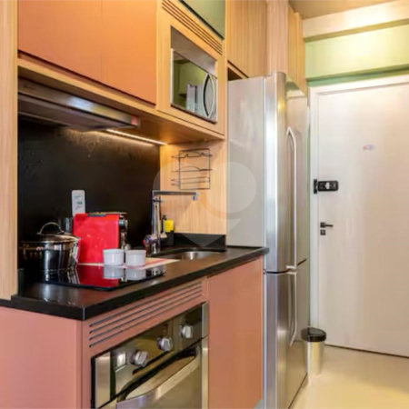 Studio de 25² mobiliado e decorado ao lado do Shopping Frei Caneca