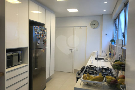 Pronto para morar: apartamento semi mobiliado de 127 m² com 3 dormitórios no Jardim Paulista