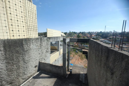 Terreno 810 metros à venda em Atibaia com projeto aprovado exclusivo de alto padrão com construção inacabada