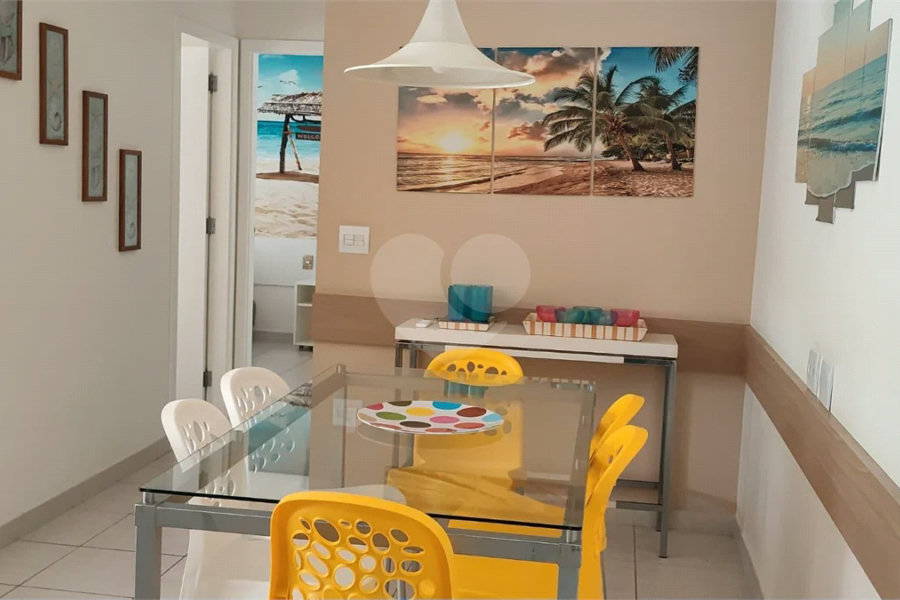 Apartamento à venda com 2 quartos, sendo 1 suíte,  em Riviera de São Lourenço, Bertioga, SP