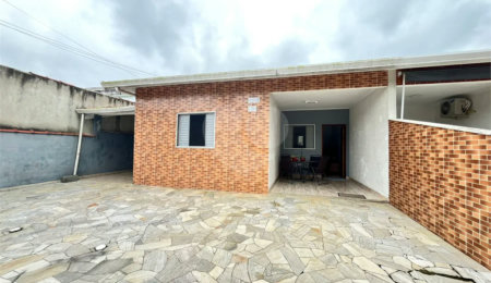 Casa à venda com 3 quartos, sendo 2 suítes,  em Morada da Praia, Bertioga, SP