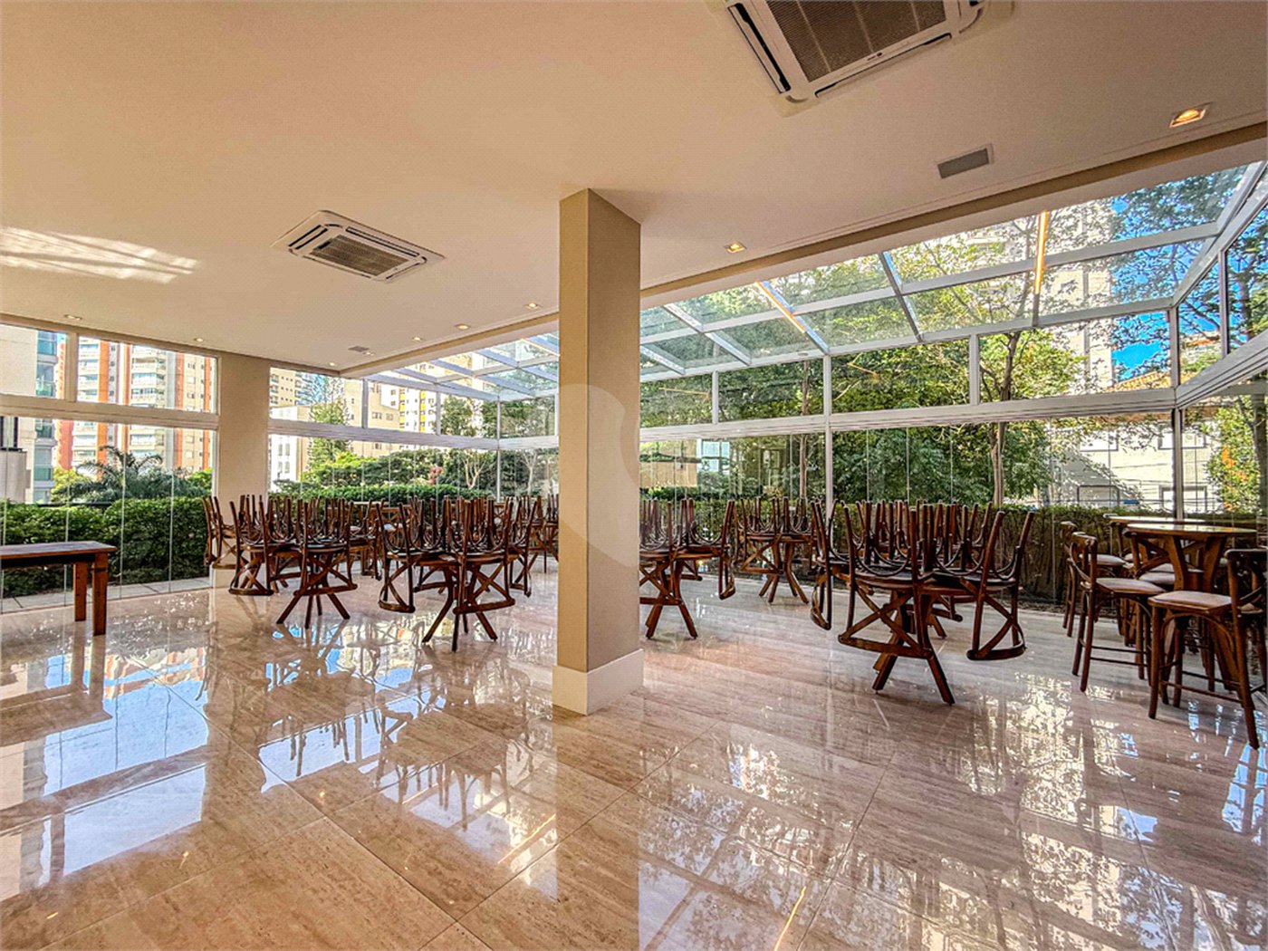 Apartamento para venda em Vila Mariana com 4 quartos, sendo 4 suítes , 250m²