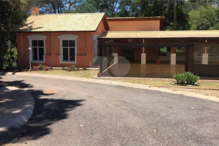 Belo terreno no Condomínio Santa Isabel II - Louveira SP.