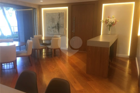 Apartamento para alugar com 3 quartos, sendo 1 suíte, em Brooklin, São Paulo, SP